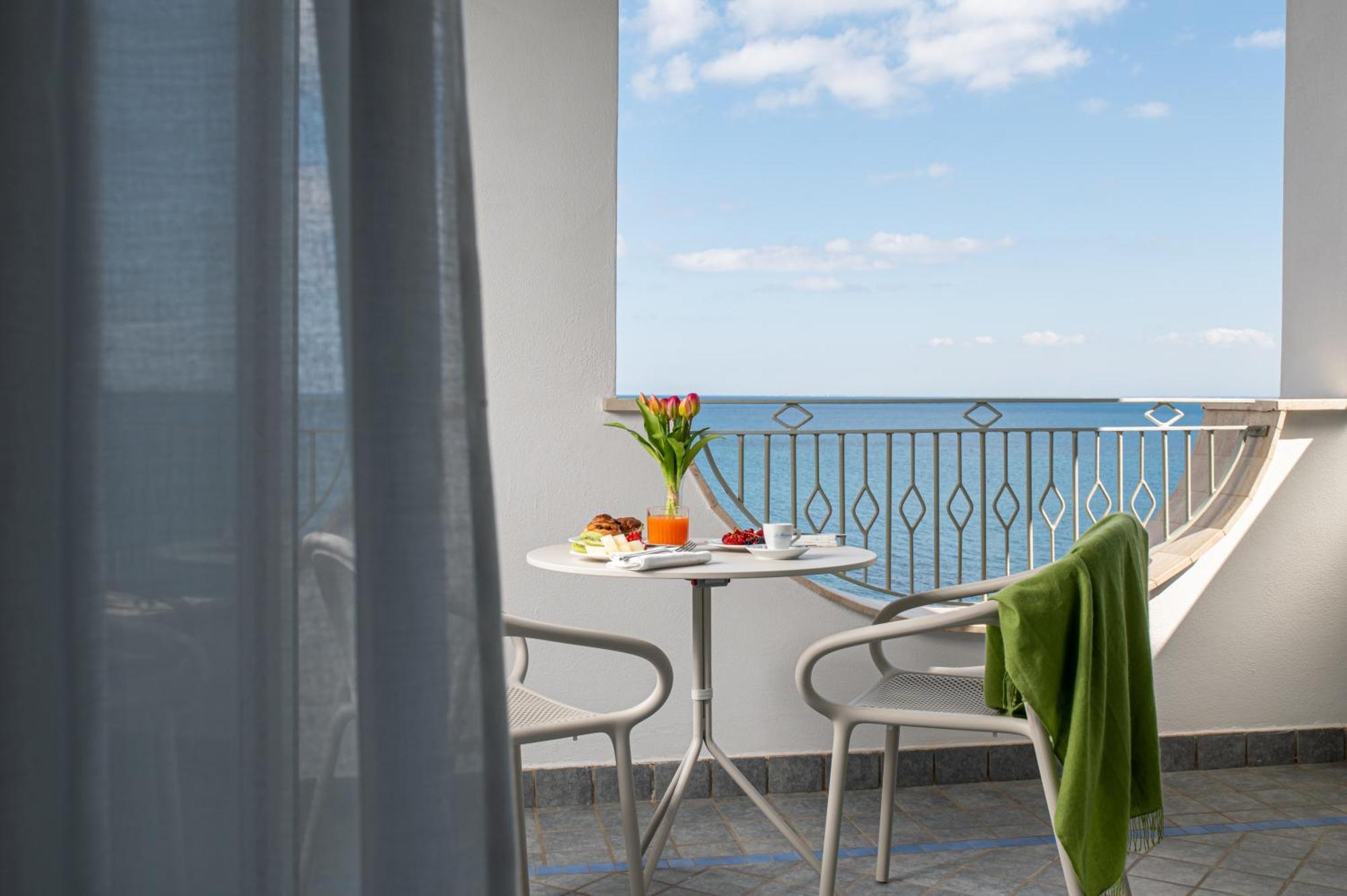 Hotel La Madonnina Casamicciola Terme Esterno foto